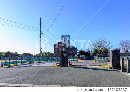 秋日陽光明媚的「日本明治工業革命遺址」萬田子站（荒尾市） 122103337