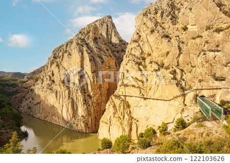 Entrance to the Caminito del Rey gorge. General plan 122103626