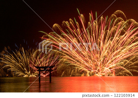Fireworks on the water surrounding the torii gate at Nagao Tsurugi Shrine, Shiranui Sea Festival (fireworks display), Shiranui Town, Uki City 122103914