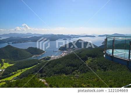 [Korea/South Gyeongsang Province] View from the Skywalk Observatory of Tongyeong Cable Car 122104669