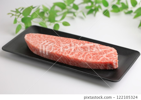Saga beef rump steak A5 (aitchbone) Saga beef rump steak A5 (aitchbone) 122105324