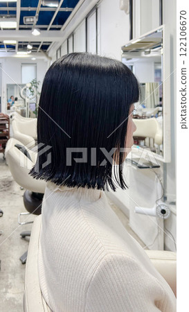 Hair salon, bob hair, woman Hair salon, bob hair, woman 122106670