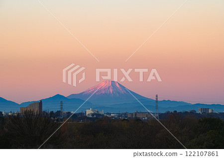 A spectacular view of Mt. Fuji from Toda City, Saitama Prefecture, about 100km away A spectacular view of Mt. Fuji from Toda City, Saitama Prefecture, about 100km away 122107861