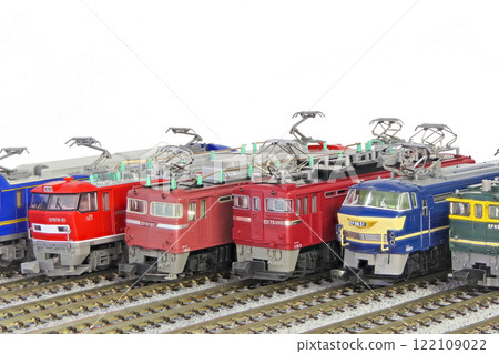 【鐵路模型】（深度構圖） 122109022