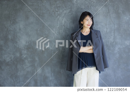 Middle-aged woman in a suit Middle-aged woman in a suit 122109054