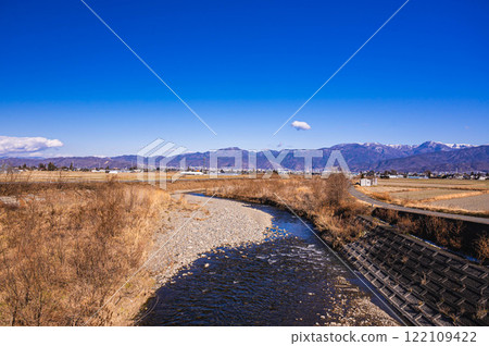 冬季西河和松本市的自然風光 122109422