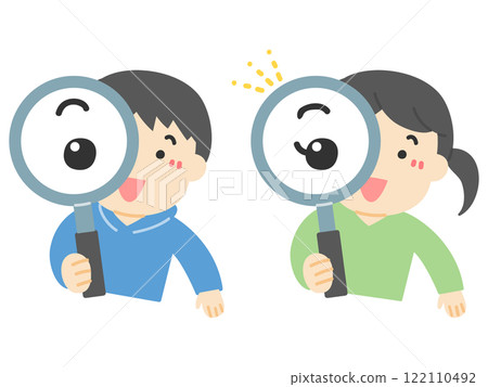 Boy and girl holding magnifying glasses 122110492