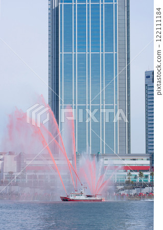 New Year's Parade at Osaka Port 122111184