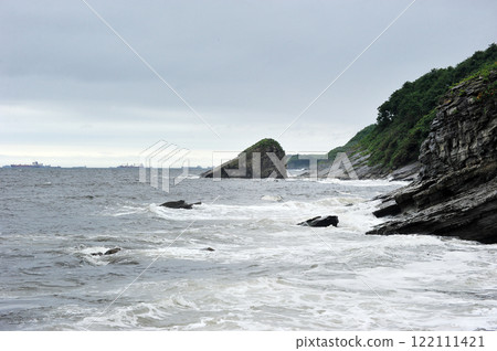 glass bay near the city of Vladivostok glass bay near the city of Vladivostok 122111421