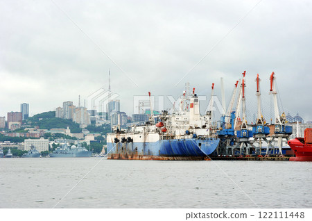 port infrastructure in the city of Vladivostok port infrastructure in the city of Vladivostok 122111448
