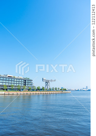 Scenery of Shinko Pier passenger ship terminal in Yokohama, Kanagawa Prefecture 122112413