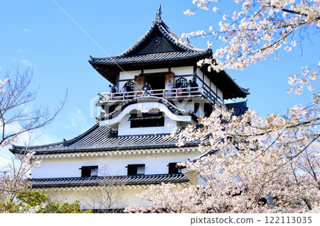 犬山市、國寶犬山城和盛開的櫻花 122113035