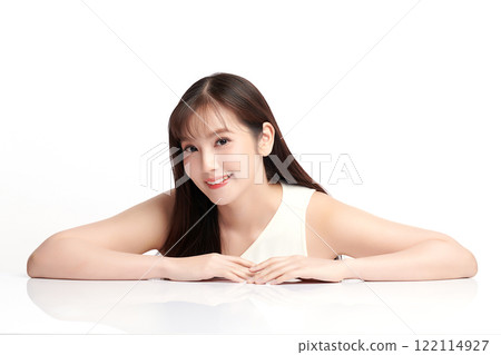 Beautiful young asian woman with clean fresh skin on white background, Face care, Facial treatment, Cosmetology, beauty and spa, Asian women portrait. 122114927