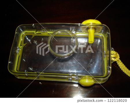 Plastic Underwater Box for Protecting Devices During Aquatic Adventures Plastic Underwater Box for Protecting Devices During Aquatic Adventures 122118020