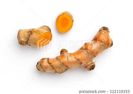 Turmeric powder and turmeric root isolated on white background ,Top view 122118355