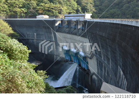 Amagase Dam - Gentle water release (Uji City, Kyoto Prefecture) Amagase Dam - Gentle water release (Uji City, Kyoto Prefecture) 122118710