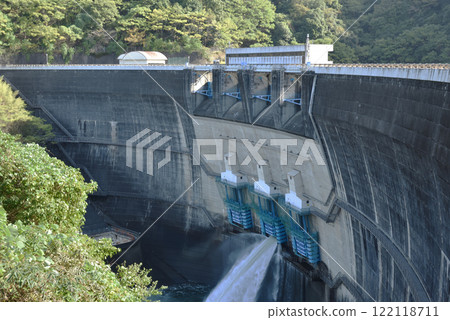 Amagase Dam - Gentle water release (Uji City, Kyoto Prefecture) Amagase Dam - Gentle water release (Uji City, Kyoto Prefecture) 122118711