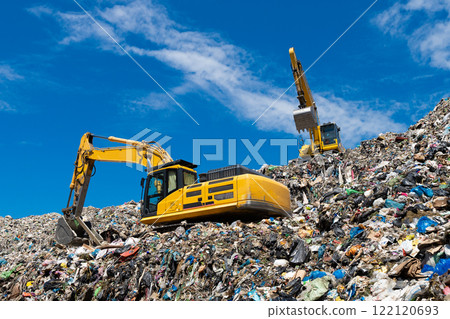 Collection and sorting of waste. 122120693