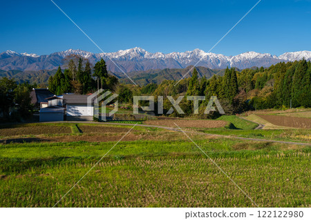 Yukiyama and Yamazato 122122980