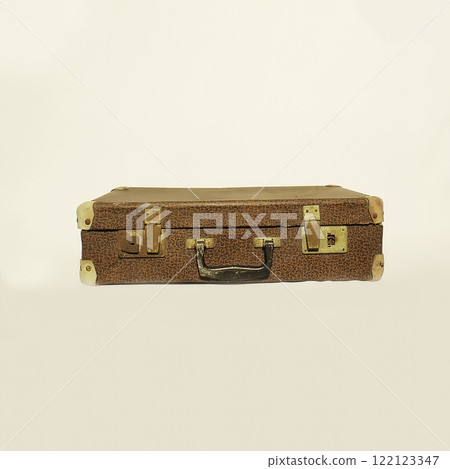 A Vintage Brown Suitcase with Beautiful Brass Accents Ideal for Your Unique Adventures A Vintage Brown Suitcase with Beautiful Brass Accents Ideal for Your Unique Adventures 122123347