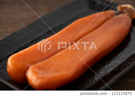 看起來美味的鯔魚的特寫 122123875