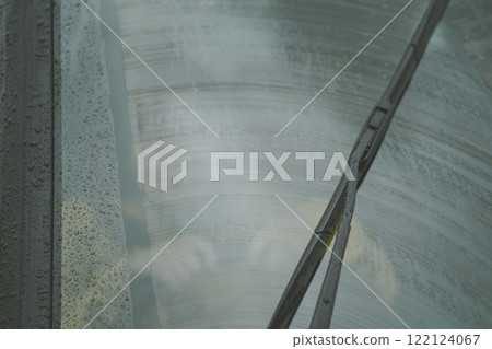 Uneven wiping by wiper Uneven wiping by wiper 122124067