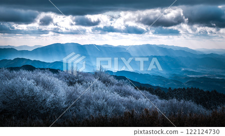 霜與天使的階梯 霜與天使的階梯 122124730
