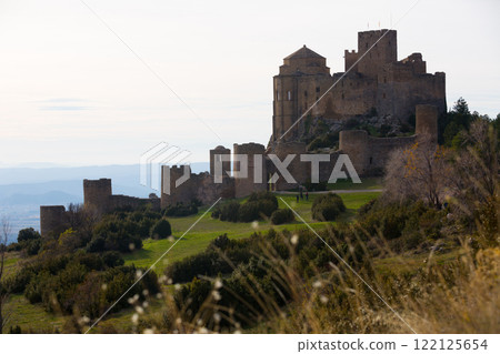Castillo de Loarre - medieval Spanish fortress 122125654