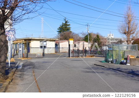 Around the Shinokoda bicycle storage area in Kashiwa City, Chiba Prefecture January 2025 122129156