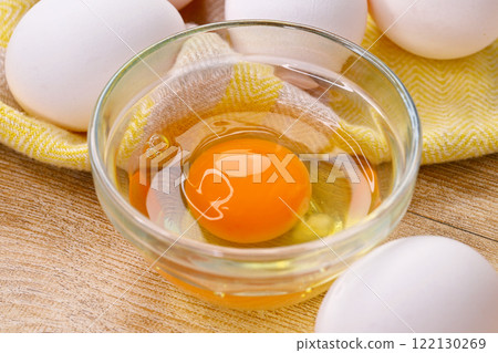 food ingredient, chicken egg, raw egg, egg, whole egg, yolk, white, contents, fresh, egg food ingredient, chicken egg, raw egg, egg, whole egg, yolk, white, contents, fresh, egg 122130269