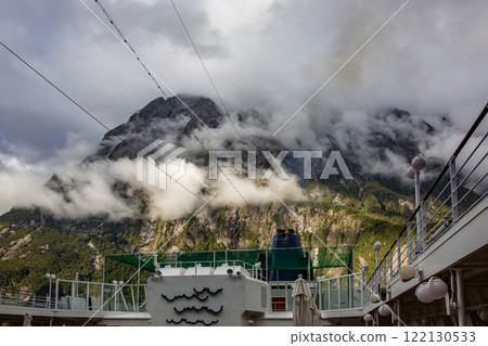 Fiordland National Park 122130533