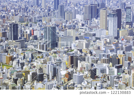 Osaka cityscape as seen from the Abeno Harukas observation deck 122130883