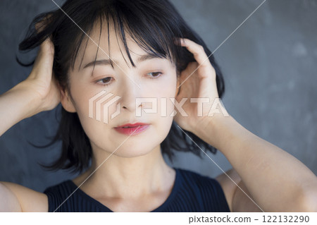 中年女性 122132290
