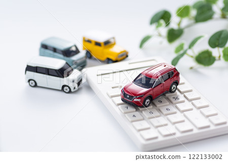 汽車和計算器 122133002