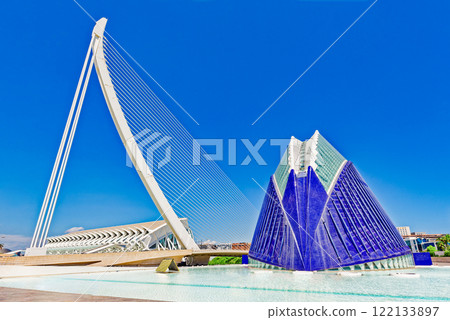 City of Arts and Sciences. Valencia. 122133897