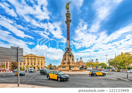 Monument of Columbus in Barcelona. 122133949