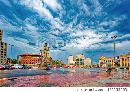Pllaca De Espanya (Square of Spain) in city center. Barcelona. 122133963