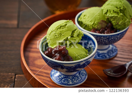 Matcha ice cream served on Japanese tableware Matcha ice cream served on Japanese tableware 122136393