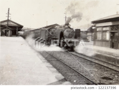 機車從車站出發，1930年代，戰前風景 122137396