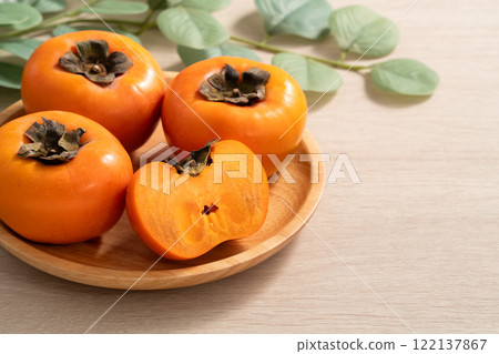 柿子 柿 甜 水果 新鮮 成熟 頂視圖 ripe sweet persimmon あまかき 甜柿 122137867
