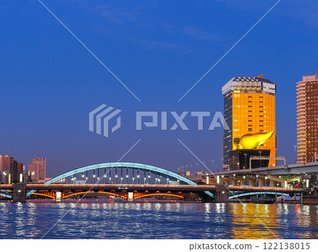 Night view of Sumidagawa river 122138015