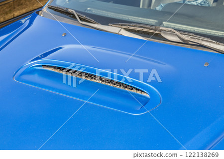 Air intake of private car 122138269