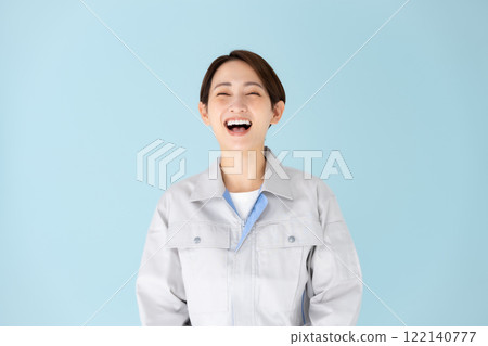Women's work clothes 122140777