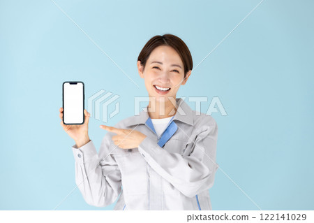女性工作服智慧型手機 122141029