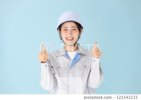 女式工作服頭盔豎起大拇指 122141215