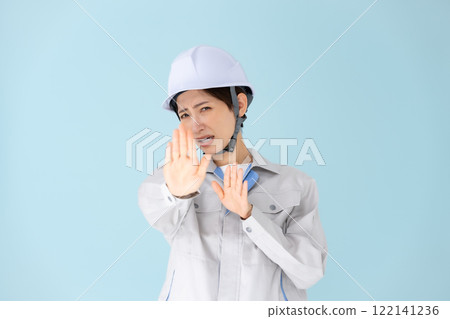 Women, work clothes, helmets, not allowed 122141236