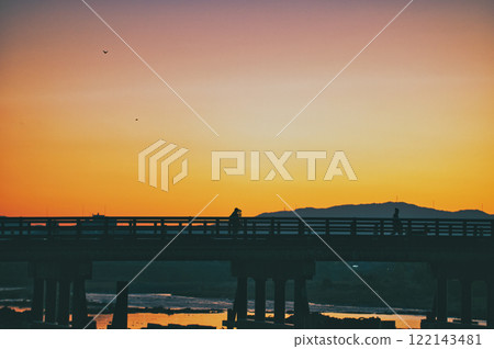 京都嵐山渡月峽 122143481