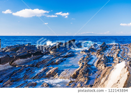 [Kanagawa Prefecture] The rocky coast of Araki Coast 122143894