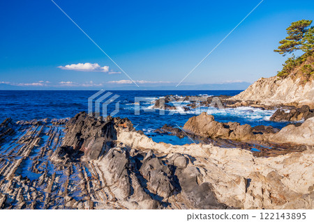 [神奈川縣]荒崎海岸的岩石 122143895