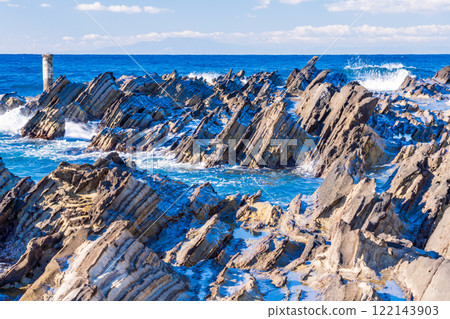 [Kanagawa Prefecture] The rocky coast of Araki Coast 122143903